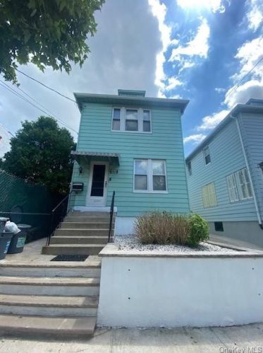 2824 Wellman Ave, Bronx NY  10461-5425 exterior