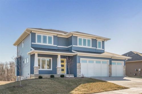 4982 Preston Ln, Iowa City, IA 52246