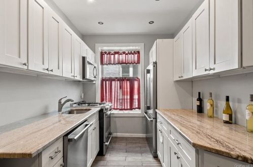 1233 Ward Ave, Bronx, NY 10472-2405