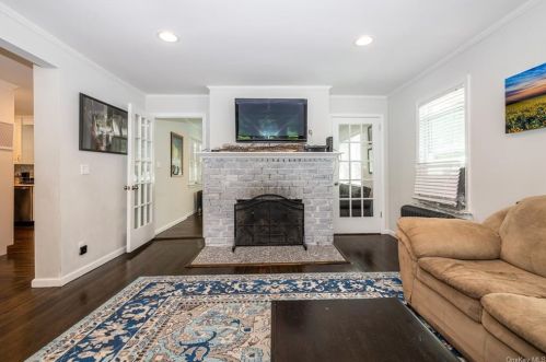 175 Greenridge Ave, White Plains, NY 10605-3217