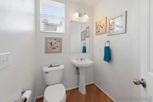 9530 Compass Point Dr, San Diego CA 92126-8527 exterior