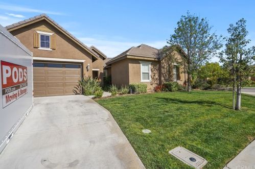 28734 Rustic Glen St, Menifee, CA 92584-7323