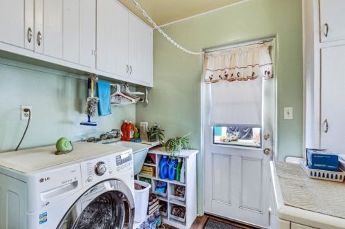 6017 Kauffman Ave, Temple City CA  91780-1742 exterior