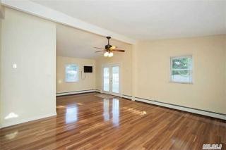 140 Northern Blvd, Smith Point, NY 11967-2349