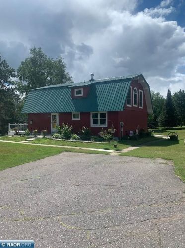 7632 Woodlawn Dr, Fayal, MN 55734-4020