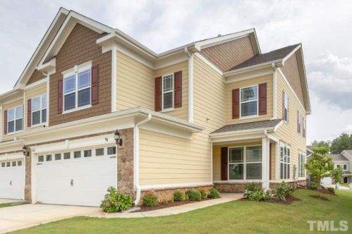 206 Mayfield Dr, Apex NC  27539-4185 exterior