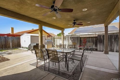 1016 Pennsylvania Ave, Redlands CA  92374-2623 exterior