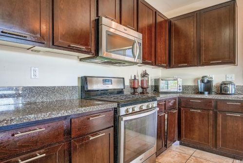34121 Camelina St, Lake Elsinore CA  92532-2958 exterior