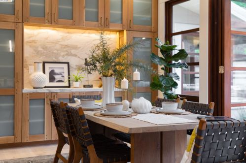 345 La Salle Ave, Oakland CA  94610-1236 exterior