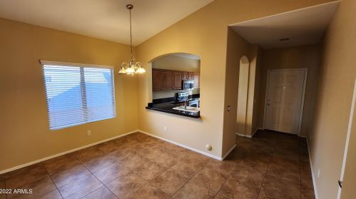 9402 Raymond St, Tolleson AZ  85353-4215 exterior
