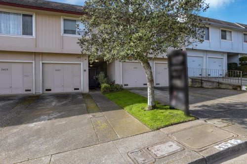 2431 Greendale Dr, South San Francisco, CA 94080-3926