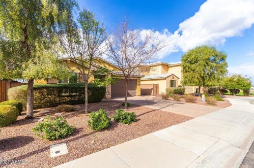 4048 Mcminn Dr, Gilbert, AZ 85297-3130
