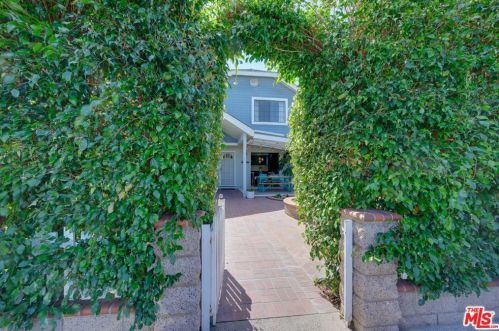 2214 Plant Ave, Redondo Beach, CA 90278-2014