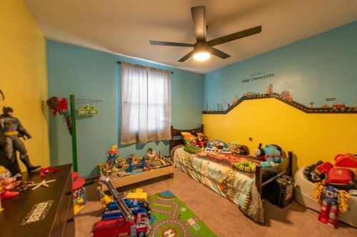 741 Sara Ln, Verona PA  15147-2636 exterior