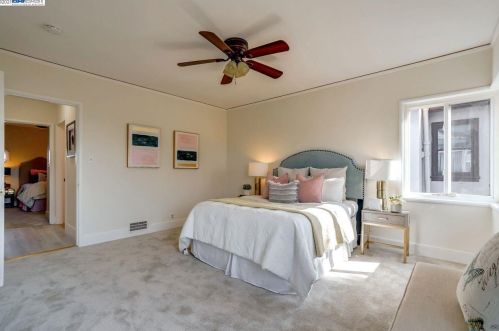 5109 Fairfax Ave, Oakland CA 94601-5410 exterior