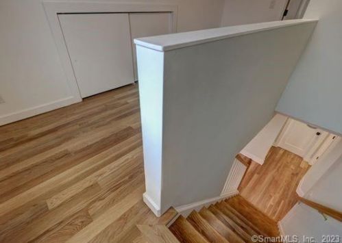 242 Meadowside Rd, Milford CT  06460-4528 exterior