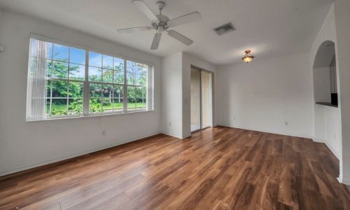 138 Coconut Key Ln, Delray Beach, FL 33484-8831