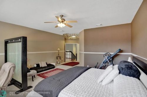 13451 21st St, Hollywood FL  33027-2671 exterior