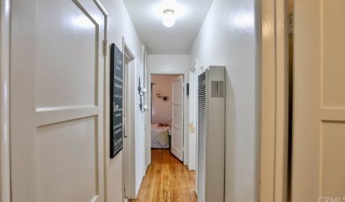 4561 Adenmoor Ave, Lakewood CA  90713-2515 exterior