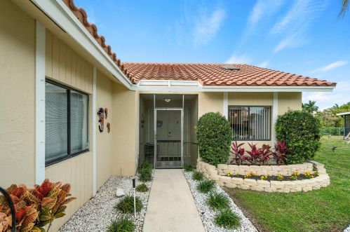 6297 Country Fair Cir, Boynton Beach, FL 33437-2808