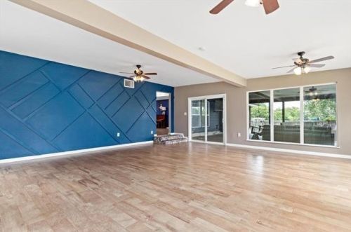3555 Briggs Rd, Orange TX  77630-9125 exterior