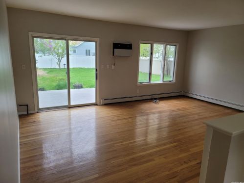 2322 Cleveland St, North Bellmore NY  11710-2164 exterior
