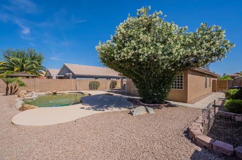 840 Gary Dr, Chandler AZ  85225-1572 exterior