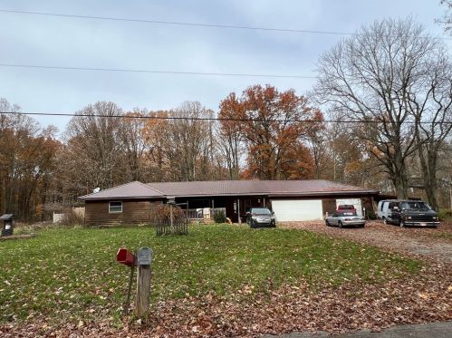 567 Five Points Rd, Edinburg, PA 16116-5703