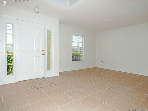 6136 Gaylord Ter, Fort Pierce, FL 34986-3766
