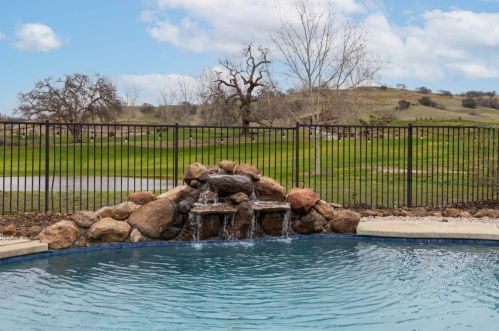 1180 Brae Ct, Folsom CA  95630-6110 exterior