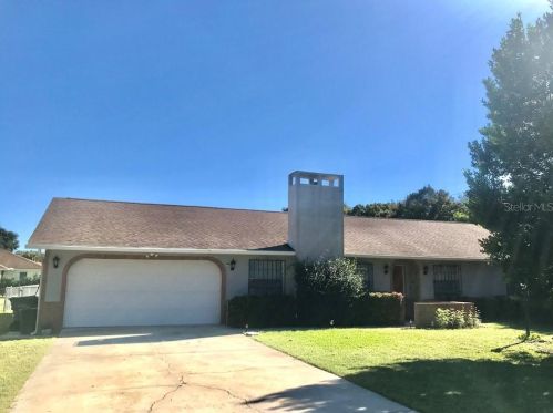 2002 Varner Cir, Winter Haven, FL 33884-3139