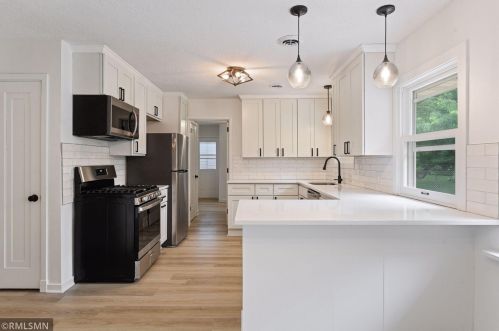 5843 Clinton Ave, Minneapolis MN  55419-2534 exterior