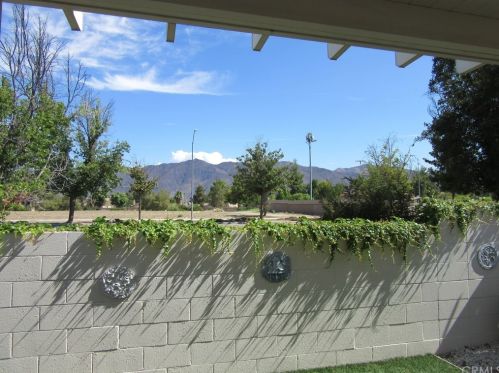 827 Camino De Plata, San Jacinto CA  92583-6821 exterior