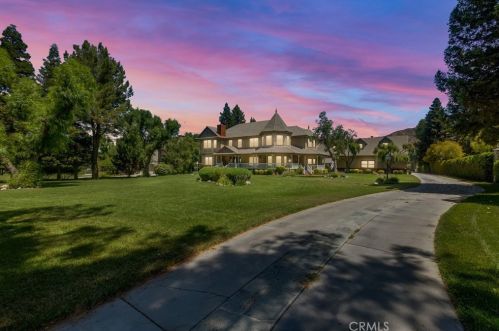 26678 Macmillan Ranch Rd, Santa Clarita, CA 91387-4036
