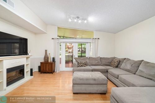 11703 Timbers Way, Boca Raton, FL 33428-5568