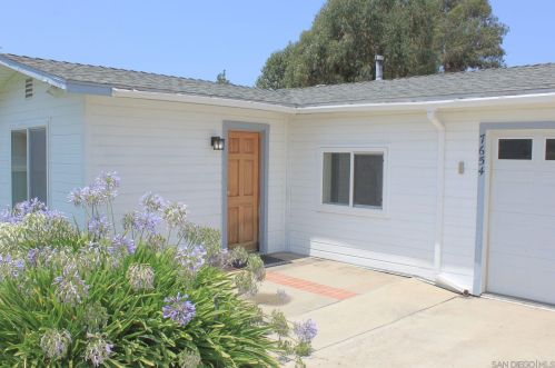 7654 Marie Ave, La Mesa, CA 91942-4916