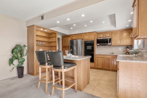 1400 Wardman Dr, Brea CA  92821-2033 exterior