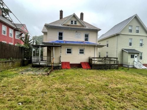 22 Alger Pl, United States Coast Guard Ac, CT 06320-4804
