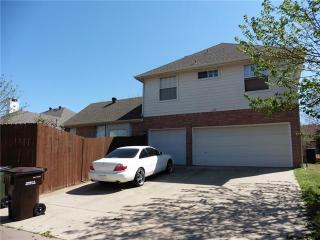 1709 Chester Dr, Plano TX  75025-2660 exterior