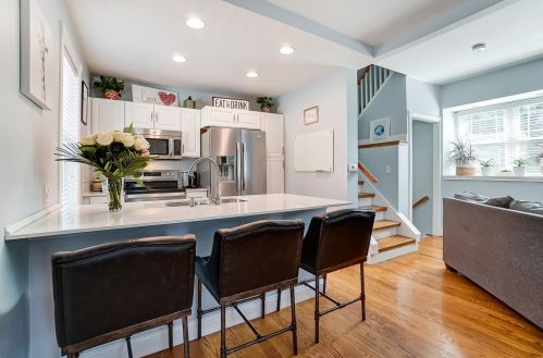 442 Delta Ave, Cincinnati, OH 45226-1181