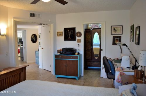 19455 Star Rdg Dr, Sun City AZ  85375-4118 exterior