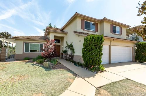 10387 Chase Creek Ln, Lakeside, CA 92040-1625