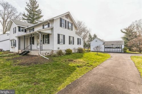 62 Cherry Ln, Souderton, PA 18964-1906
