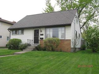 4220 Melrose Ave, Erie PA  16509-1223 exterior