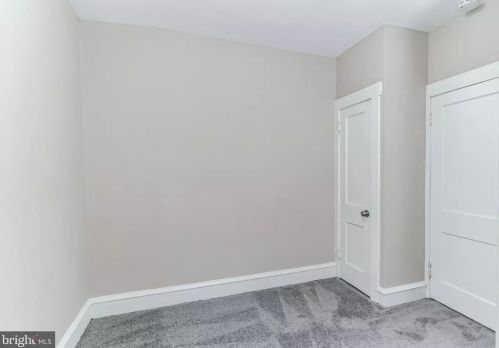 5868 Marshall St, Philadelphia PA  19120-1315 exterior