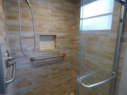 2 Plz Ct, Lehigh Acres FL exterior