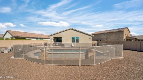 33812 30 Dr, Phoenix AZ exterior