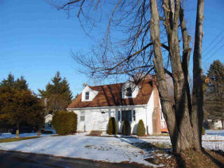 57 Hull Ave, Clintondale, NY 12515-5113