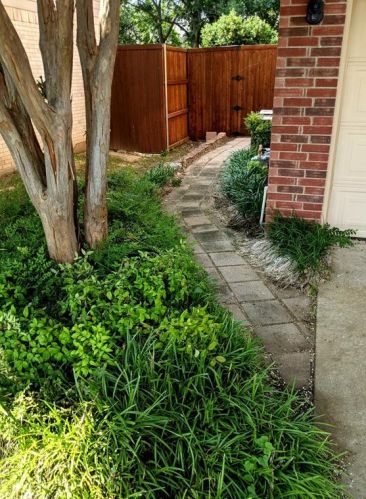 2313 Acorn Bnd, Denton TX  76210-3850 exterior