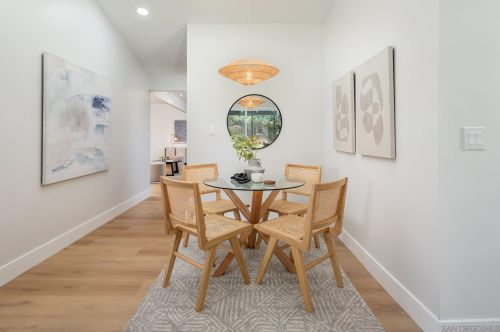 6623 Ballinger Ave, San Diego CA  92119-1822 exterior